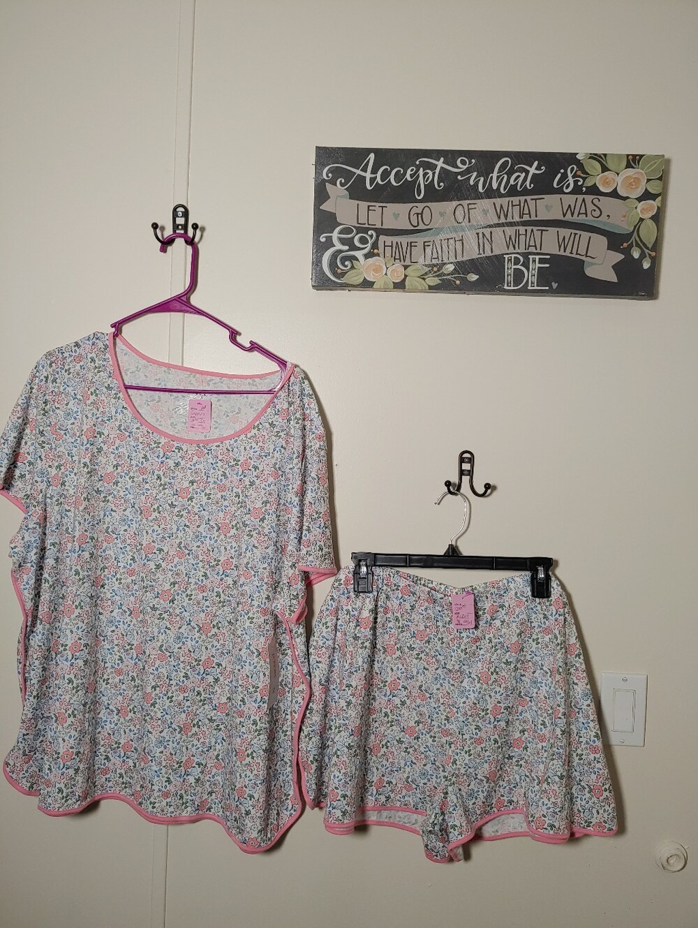 NWT Joyspun 3X 22/24 Feminine Pink Floral Short Sleeve Girly Pajama Set